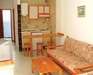 Apartamentos Solana Hotel 2*