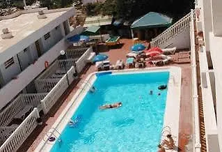 Apartamentos Solana Hotell